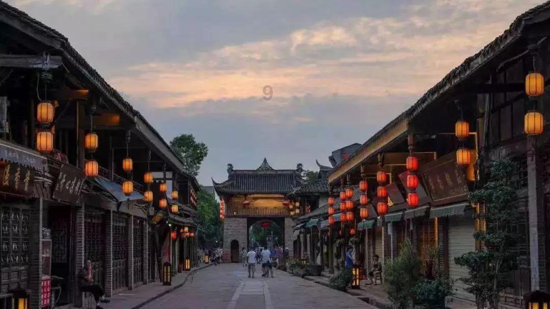 曹操为何要挟天子以令诸侯？他的目的是什么？游戏画面